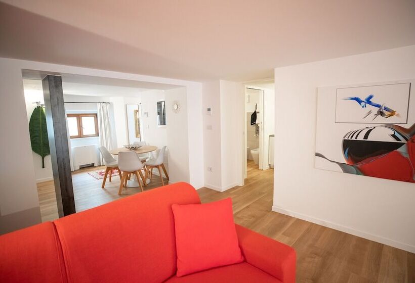 اقامتگاه Grand Hotel Duchi D Aosta Apartments