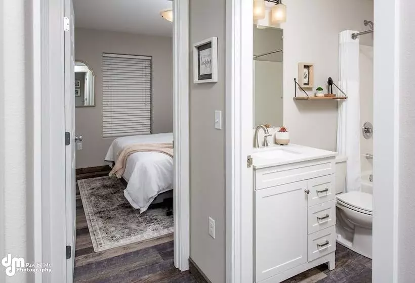 Susitna Suites