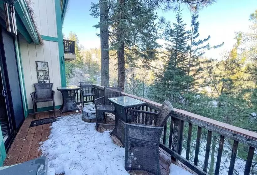 Sutter Ln By Avantstay Beautifully Remodeled Kitchen,4cabin Chic Bedrooms