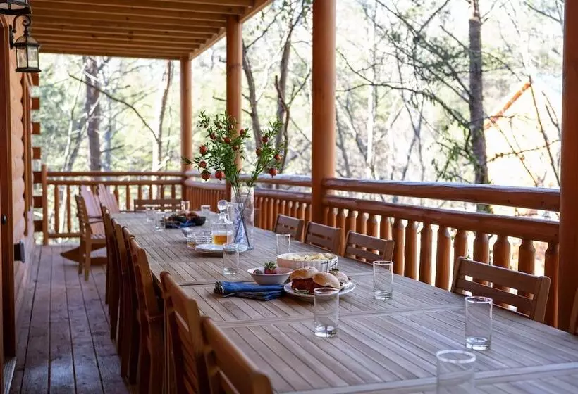 Sycamore By Avantstay Spectacular Mountain Home W/ Indoor Pool, Hot Tub, Home Theatre & Fire Pit!