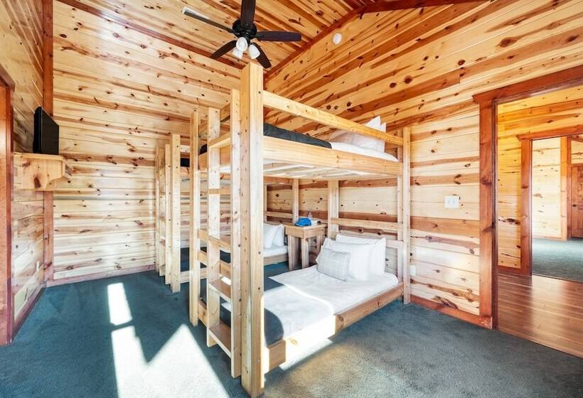 Sycamore By Avantstay Spectacular Mountain Home W/ Indoor Pool, Hot Tub, Home Theatre & Fire Pit!