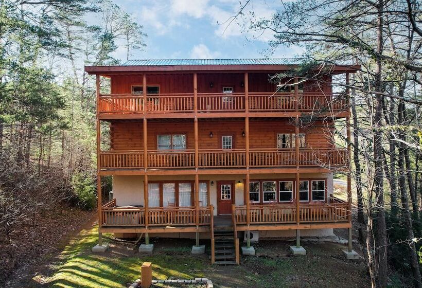 Sycamore By Avantstay Spectacular Mountain Home W/ Indoor Pool, Hot Tub, Home Theatre & Fire Pit!