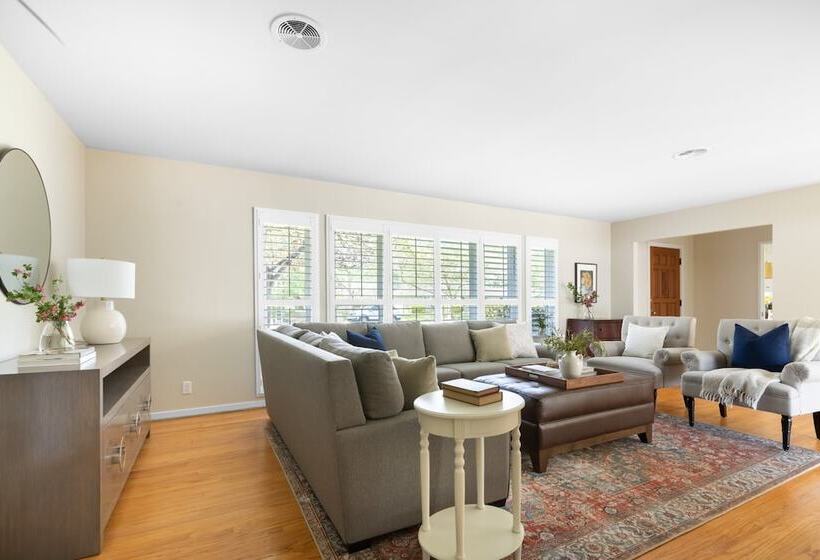 Wildflower By Avantstay Gorgeous Wine Country Home W/ Pool, Bocce Ball Court & Huge Yard!