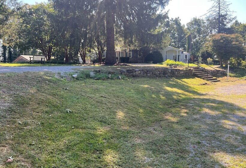 צימר Nesselrod On The New