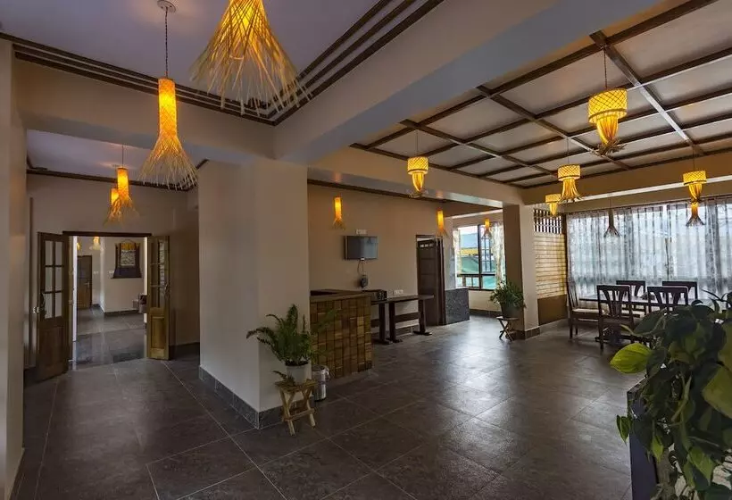 هتل 100 Petals Gangtok 12 Mins From Mg Marg