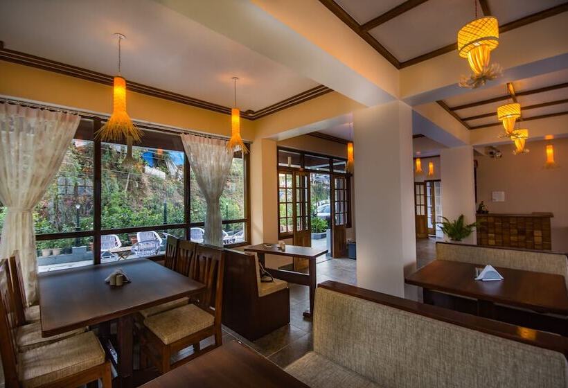 בית מלון כפרי 100 Petals   Gangtok 12 Mins From Mg Marg