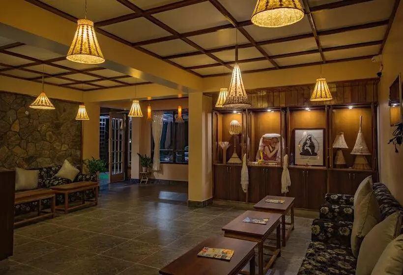 هتل 100 Petals Gangtok 12 Mins From Mg Marg