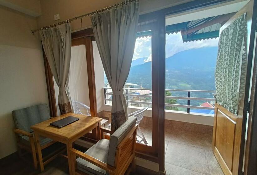 בית מלון כפרי 100 Petals   Gangtok 12 Mins From Mg Marg