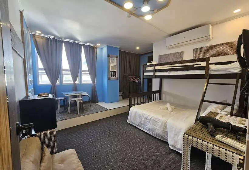 Hotel Attic Capsule