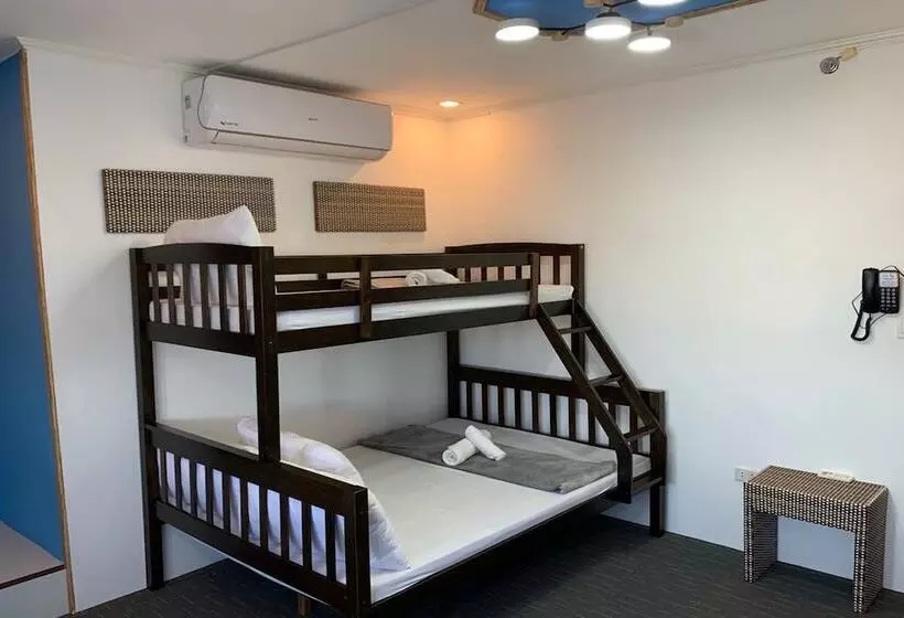Hotel Attic Capsule