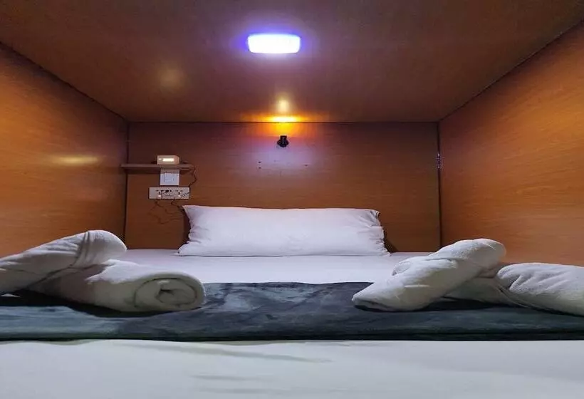 Hotel Attic Capsule