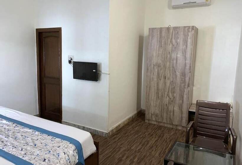 Отель Corbett Ambience Resort