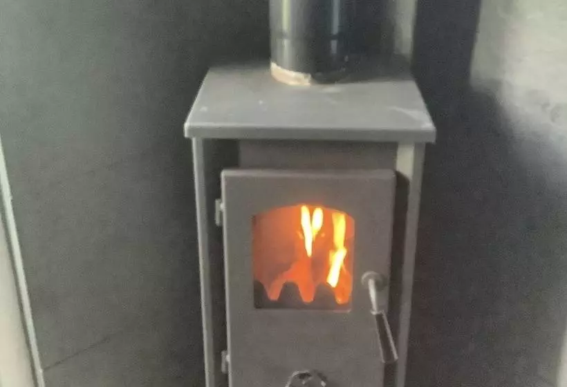 Hotelli Dobbin The Horse Box In The Lake District