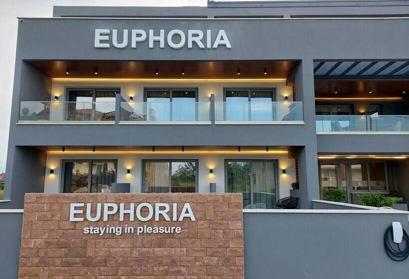 Hotel Euphoria Staying In Pleasure