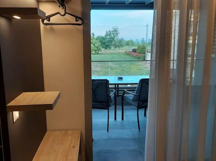 Hotelli Euphoria   Staying In Pleasure