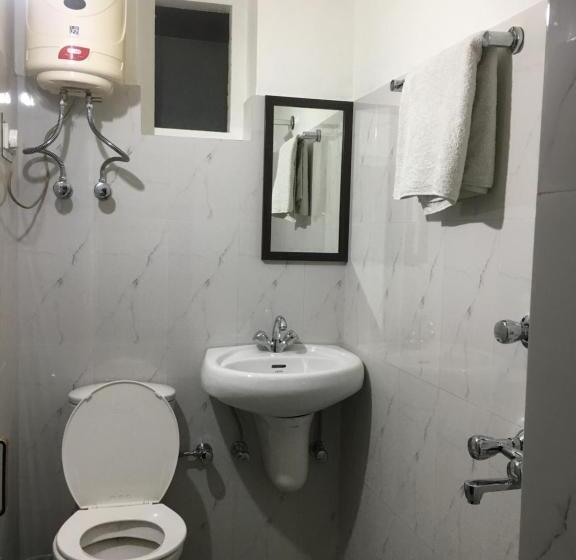 فندق Kullu Valley