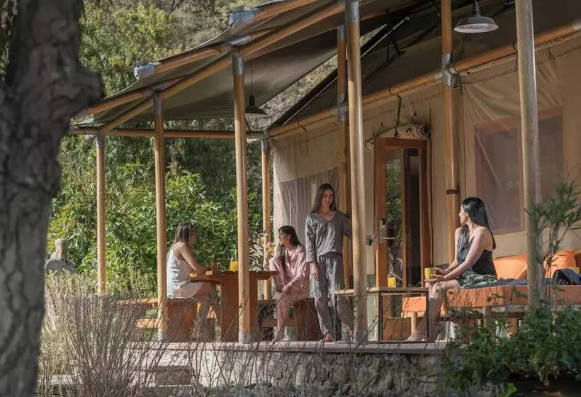 هتل Las Qolqas Eco Resort
