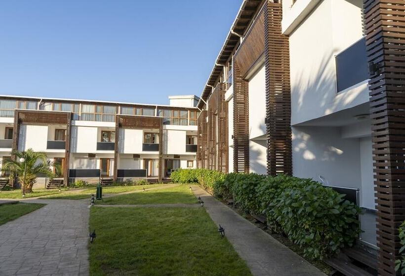 酒店 Mad Sea Beach