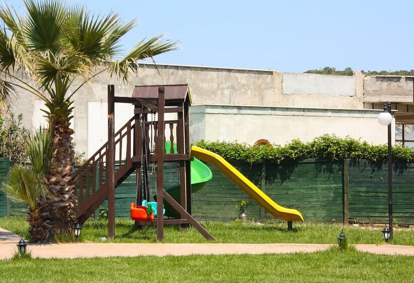 酒店 Mad Sea Beach