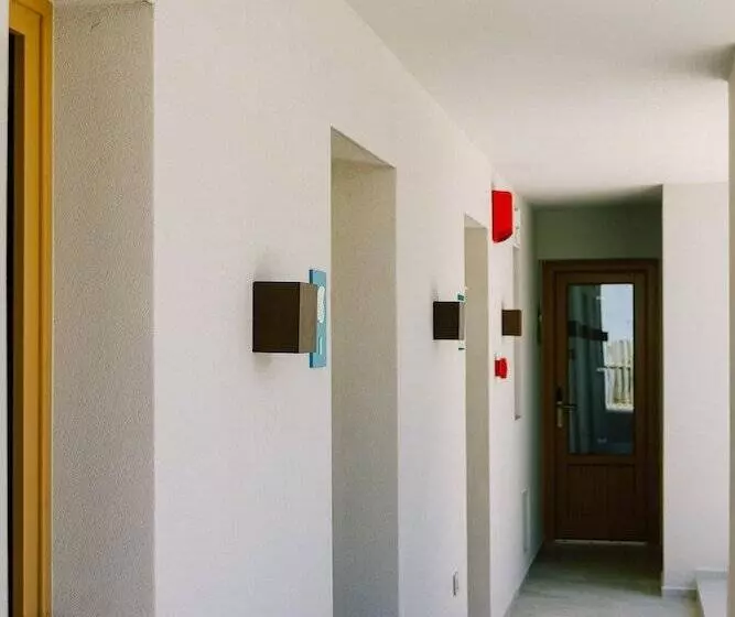 Hotelli Opalia Suites