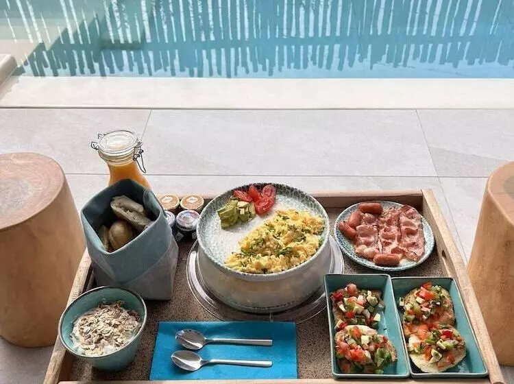 Hotelli Opalia Suites