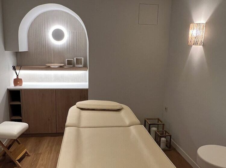 בית מלון כפרי Opalia Suites