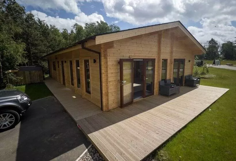 Hotelli Sundance Lodge