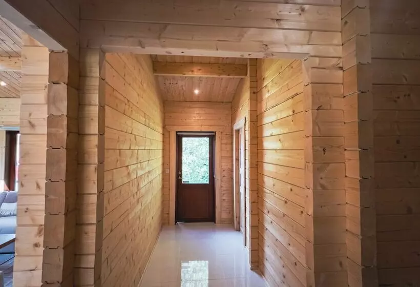 Hotelli Sundance Lodge