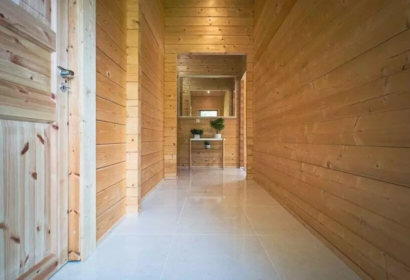 Hotelli Sundance Lodge