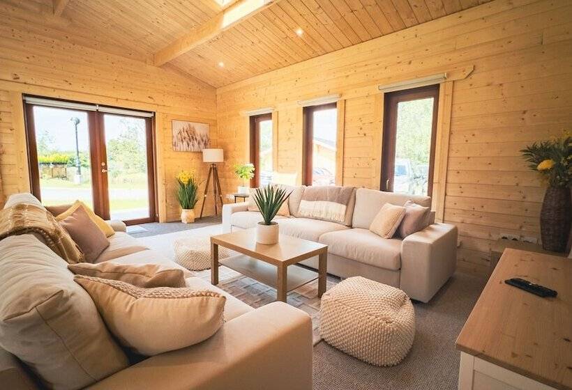 בית מלון כפרי Sundance Lodge