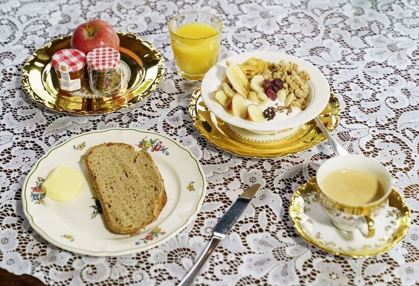 فندق Tante Alma S Mülheimer