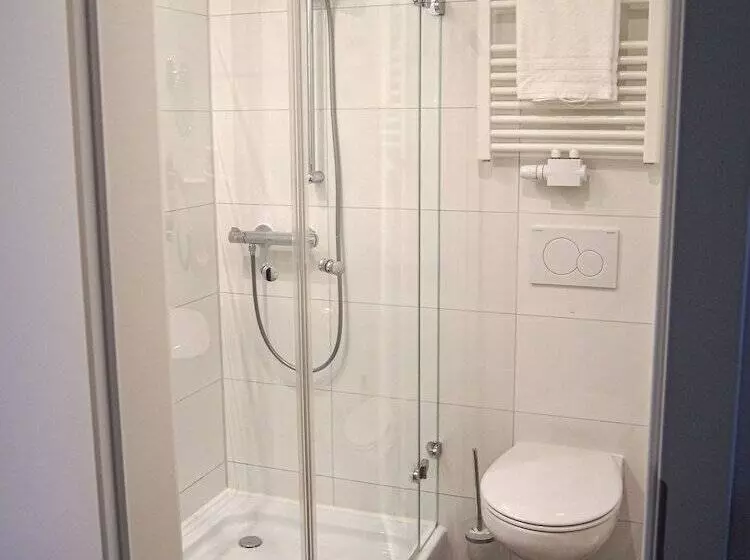 Hotelli Tante Alma S Mülheimer