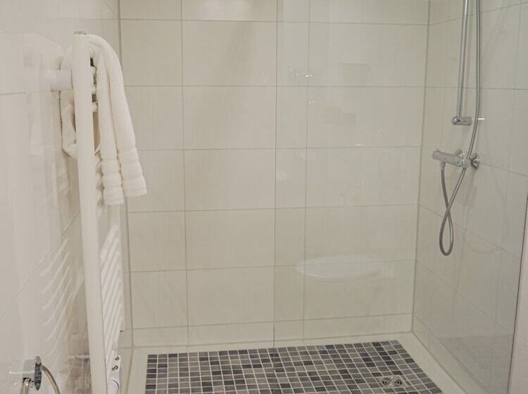 فندق Tante Alma S Mülheimer