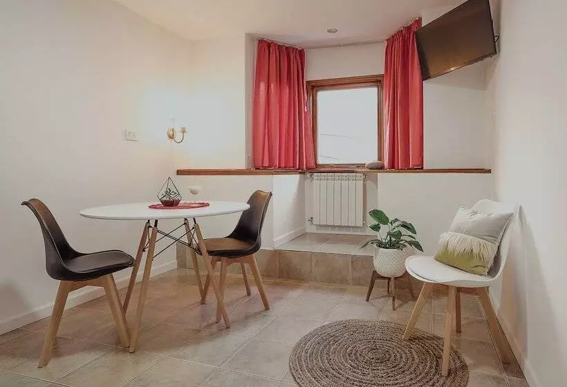 Isla Bonita Suites