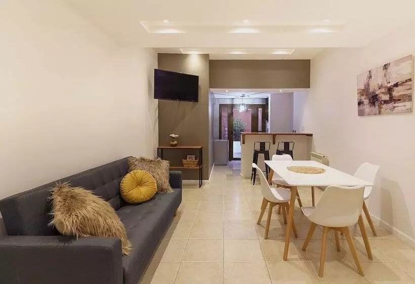 Isla Bonita Suites