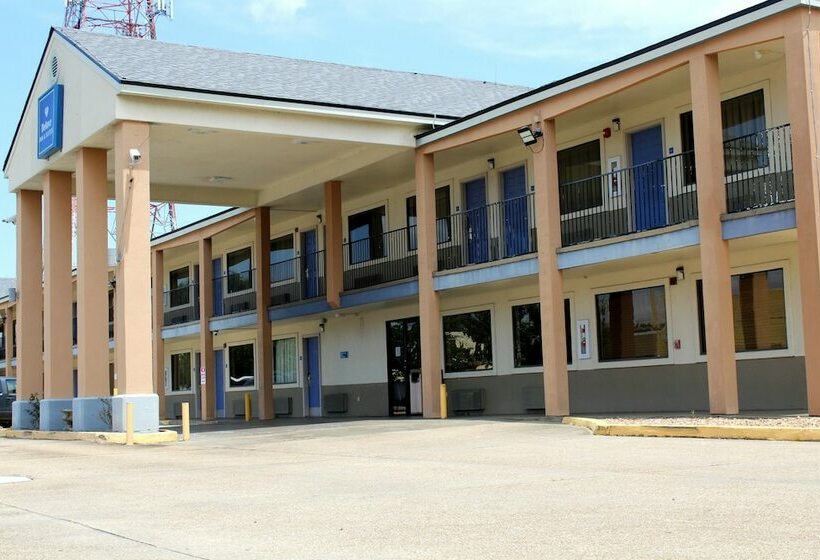 モーテル Deluxe Inn & Suites Morgan City