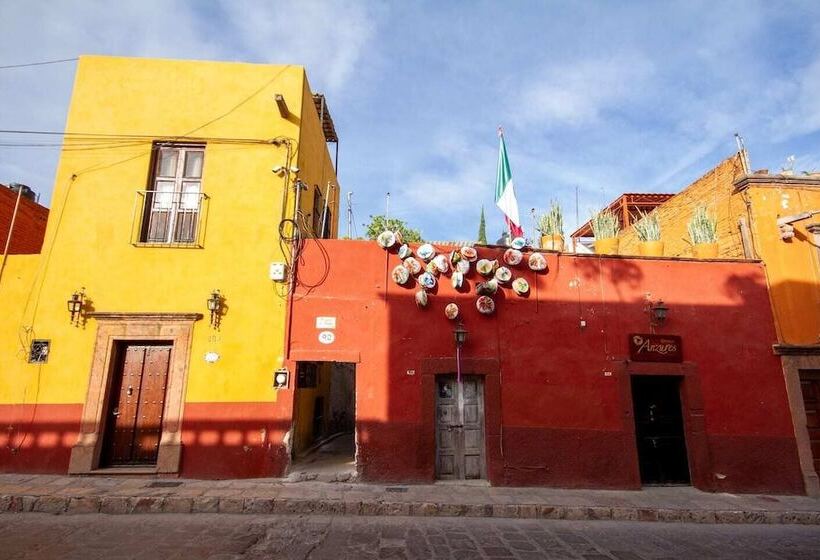 ペンション Casa Sunrise