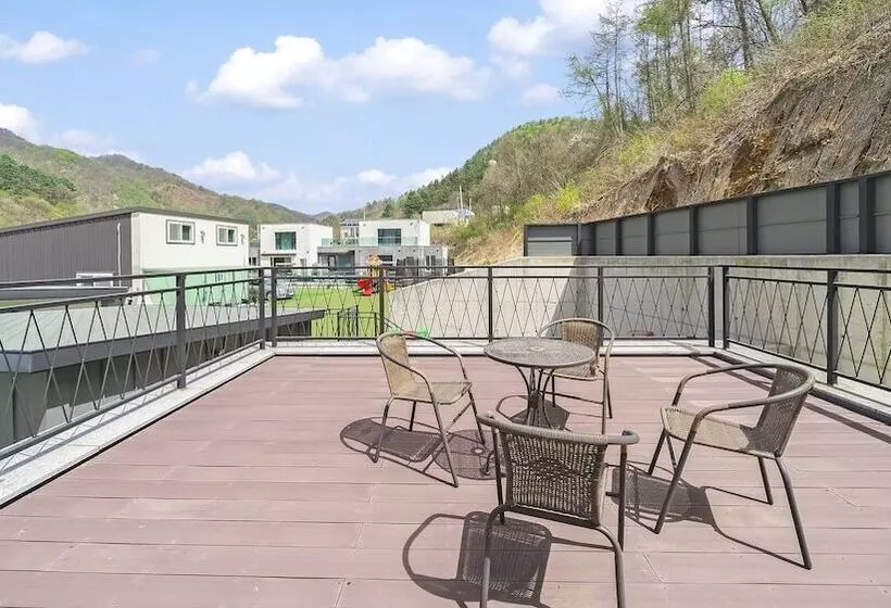 ペンション Gapyeong 204kids Poolvilla