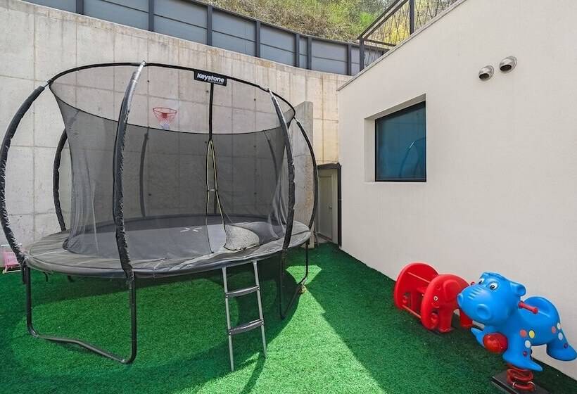 Pension (Hôtel basse catégorie) Gapyeong 204kids Poolvilla