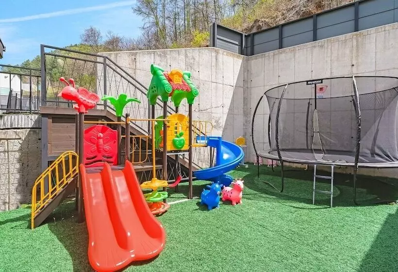 ペンション Gapyeong 204kids Poolvilla
