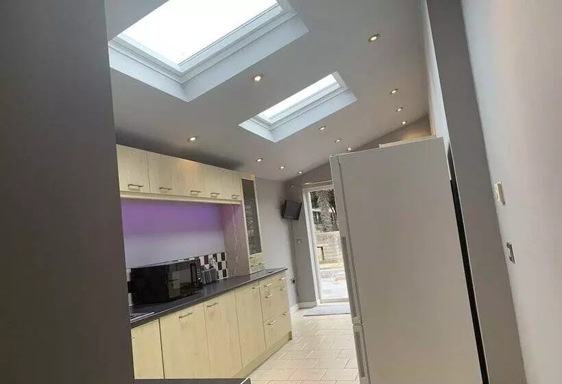 レジデンス Inviting 3 Bed House In Lowestoft Near The Beach