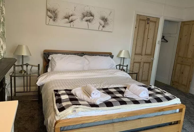 レジデンス Inviting 3 Bed House In Lowestoft Near The Beach