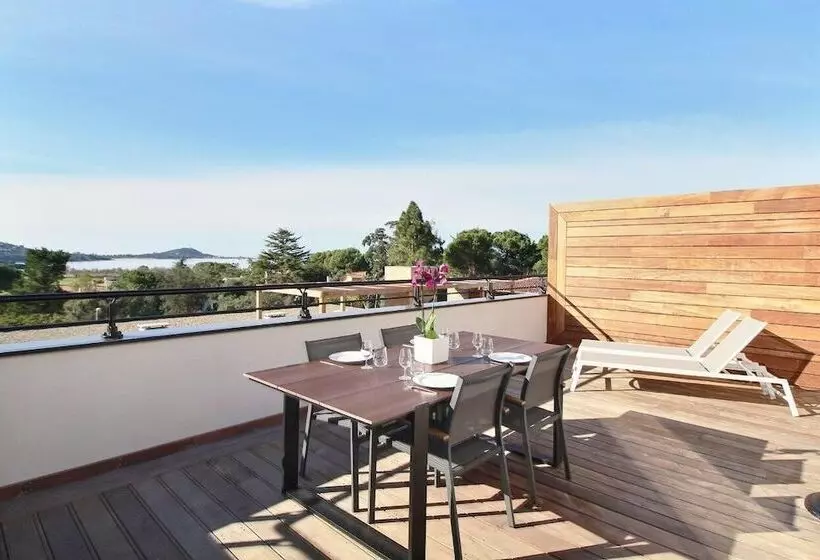 レジデンス Résidence Acqua Linda