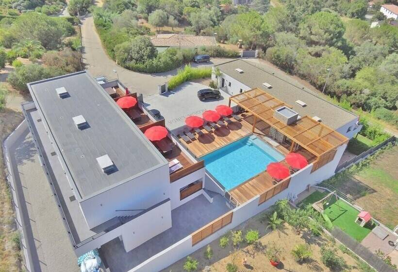 レジデンス Résidence Acqua Linda