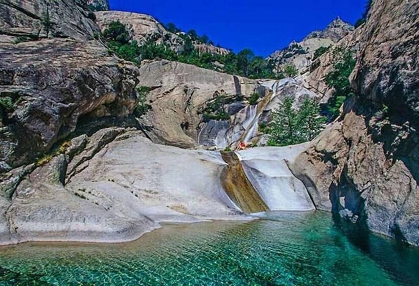 レジデンス Résidence Acqua Linda