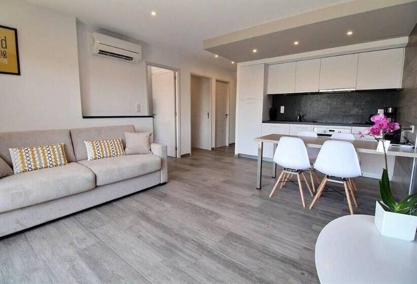 レジデンス Résidence Acqua Linda