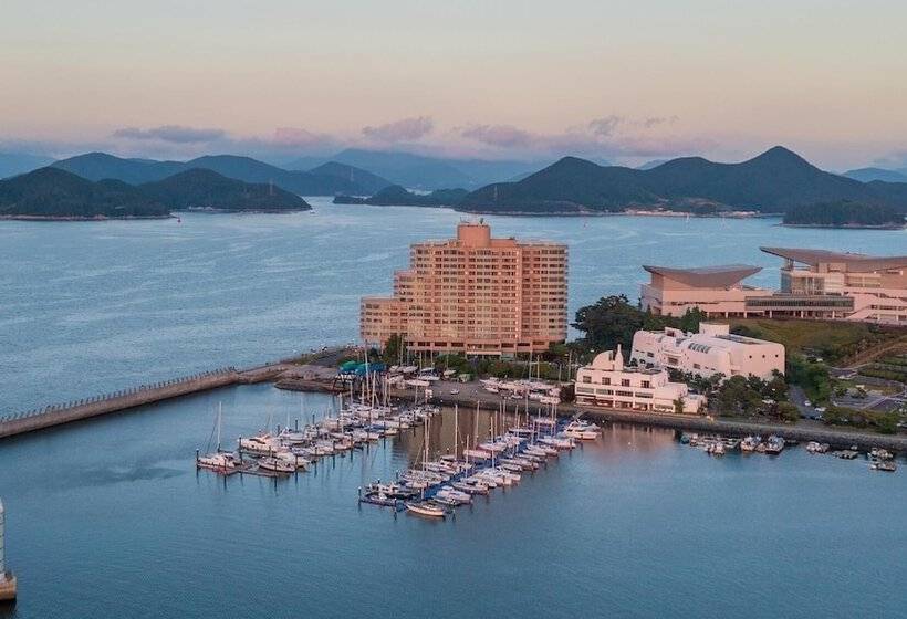 Tongyoung Sandeulhae Healling Pension