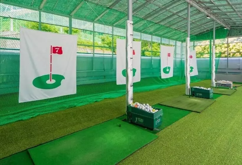 Tongyoung Sandeulhae Healling Pension