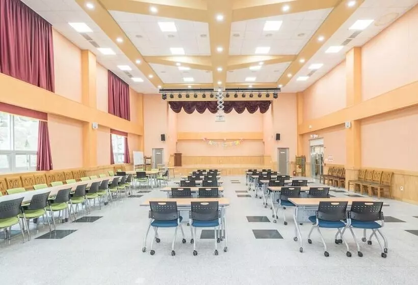 Tongyoung Sandeulhae Healling Pension