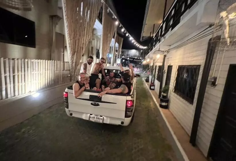 U Hostel Koh Phangan